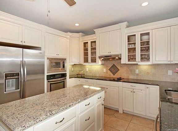 5th image of 130 Red Brook Ln #9