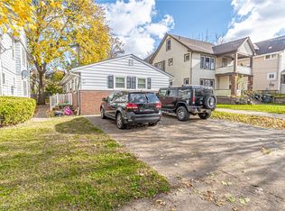 975 & 977 Berwin St, Akron, OH 44310