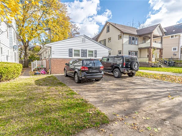 975 & 977 Berwin St, Akron, OH 44310