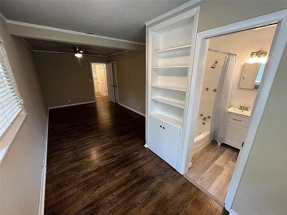 4 bed, 1588 sqft, $2,400 — Photo 4
