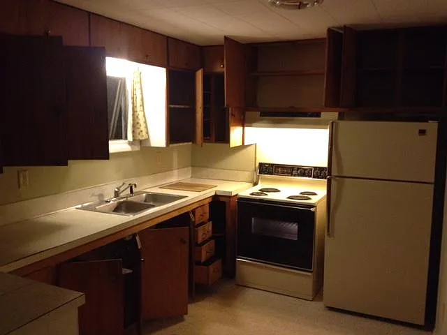 5325 Sharon St #C — Photo 6
