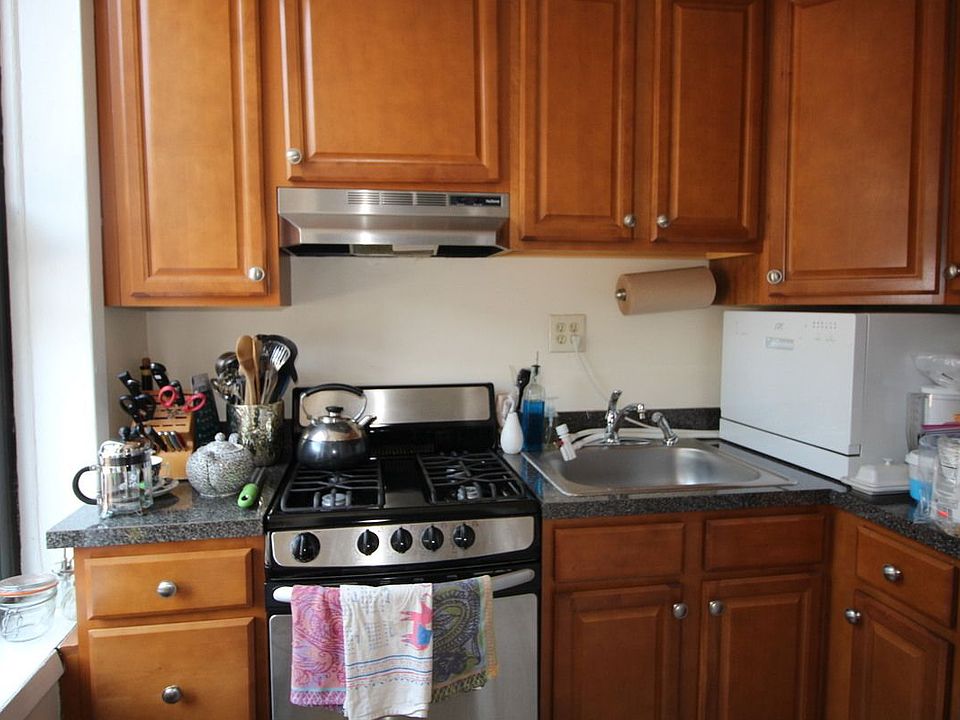 1st image of 317 Court St #1