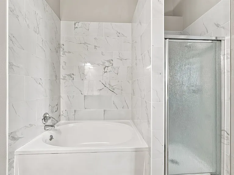 1302 Ride Ln — Photo 13