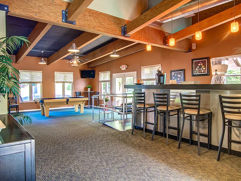 Madison Rockwood — Photo 26