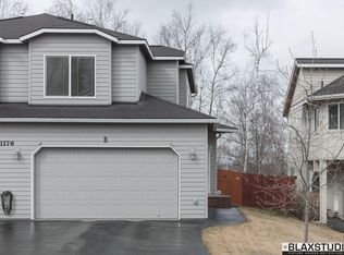 11176 Aberdeen Cir #B, Eagle River, AK 99577