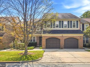 5816 Edson Ln, Rockville, MD 20852