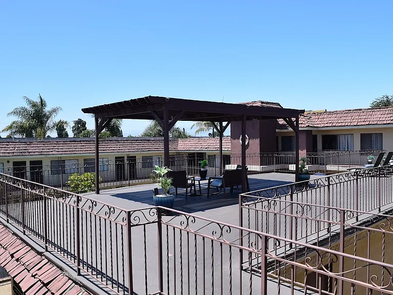 Club Pacifica — Photo 6