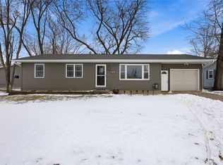 139 Circle Dr, Springville, IA 52336