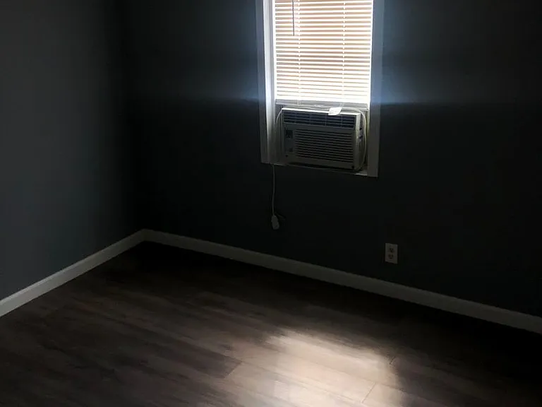 500 E Stanolind Rd — Photo 3