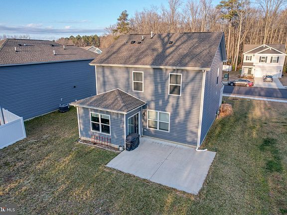 5th image of 124 Currant Cir