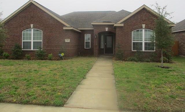 1st image of 702 Roaring Springs Dr
