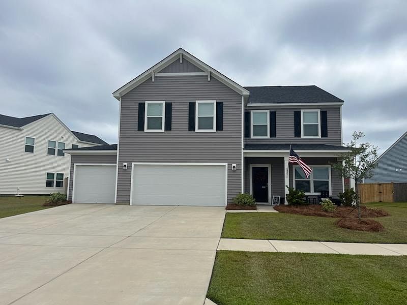 1st image of 106 Lucca Dr