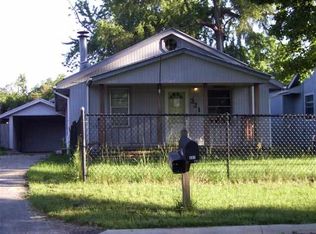 321 E Wilson Ave, Machesney Park, IL 61115