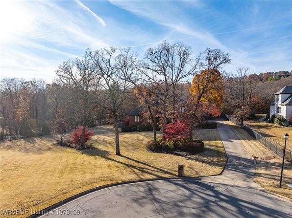 2000 Cobble Hill Ln, Fort Smith, AR 72903