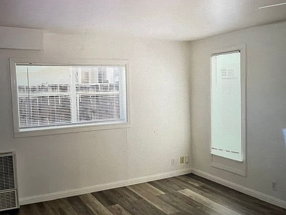 4th image of 812B Cleveland St