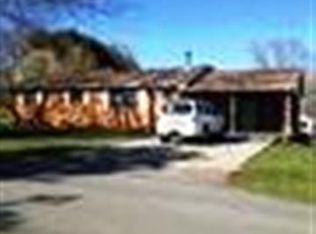 146 Co Rd, Riceville, TN 37370