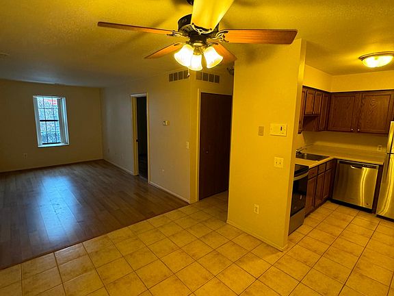 5th image of 54 S Broadway St APT 17