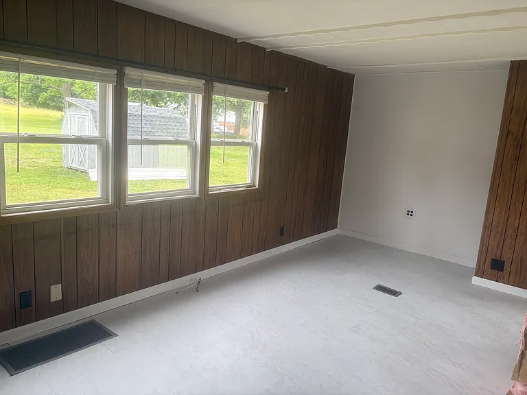 223 Pine Forge Rd #MOBILE HOME — Photo 9