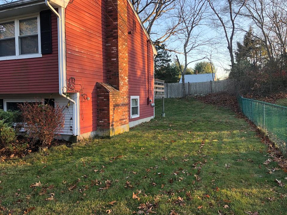 2nd image of 13 Moberg Cir