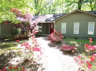 80 Sourwood Ln, Columbus, NC 28722