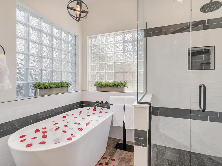 Upgraded bathtub and shower