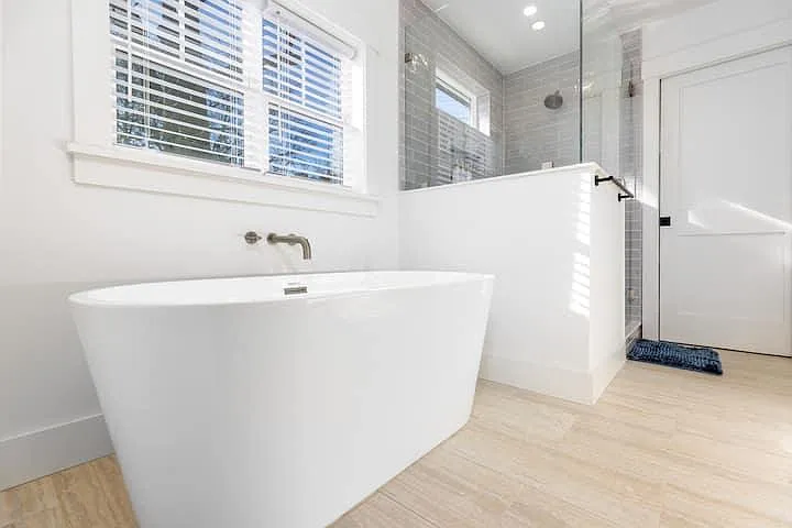 806 Colorado Ave — Photo 16
