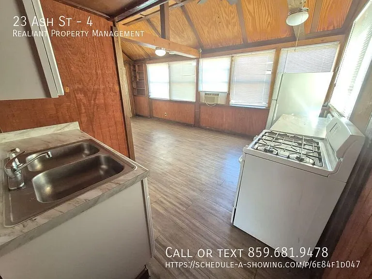 23 Ash St #4 — Photo 10