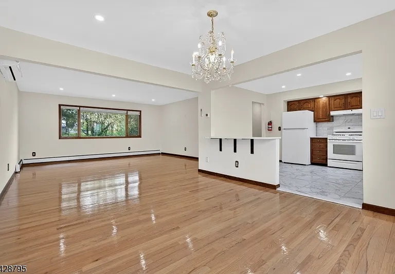 97 Sipp Ave #1 — Photo 8