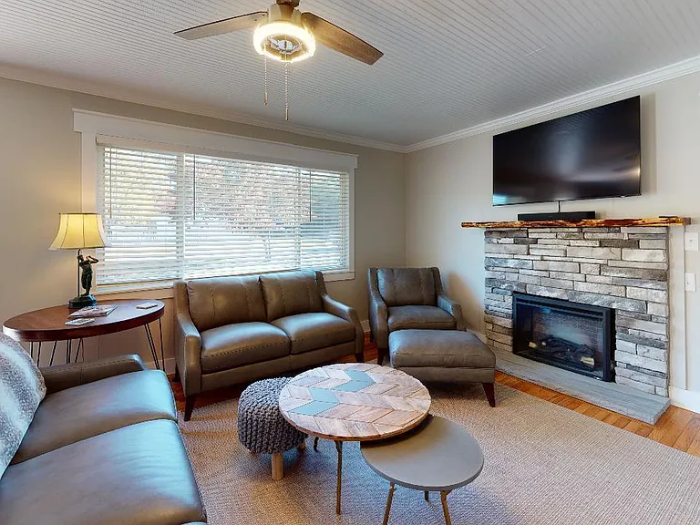 85 McIntyre Rd — Photo 3