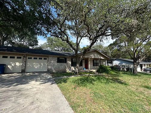 826 Timber Dr Photo 1