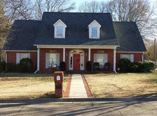 1015 Baylor Dr, Carthage, TX 75633