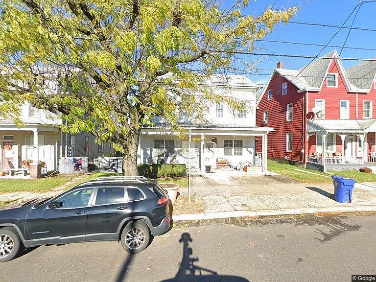 1st image of 15 W Penn Ave #1