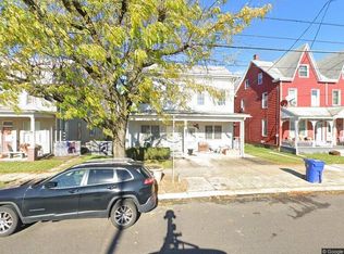 15 W Penn Ave #1, Robesonia, PA 19551