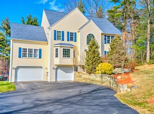 4 Mildred Cir, Sturbridge, MA 01566