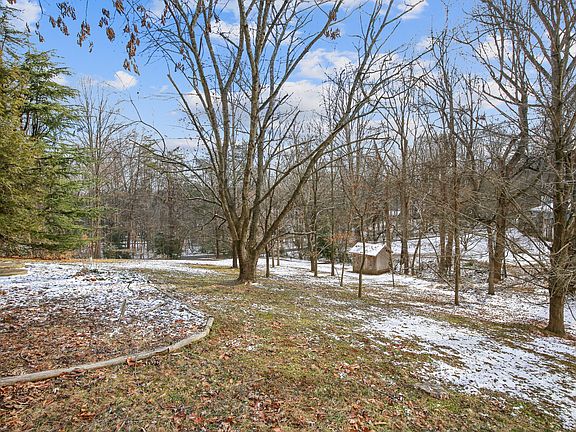 Exterior-Back Yard-IMG_8197_02172022