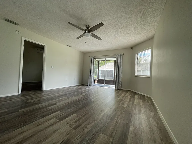 12512 Knollbrook Ln — Photo 27