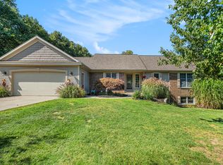 8687 N Division Ave, Sparta, MI 49345