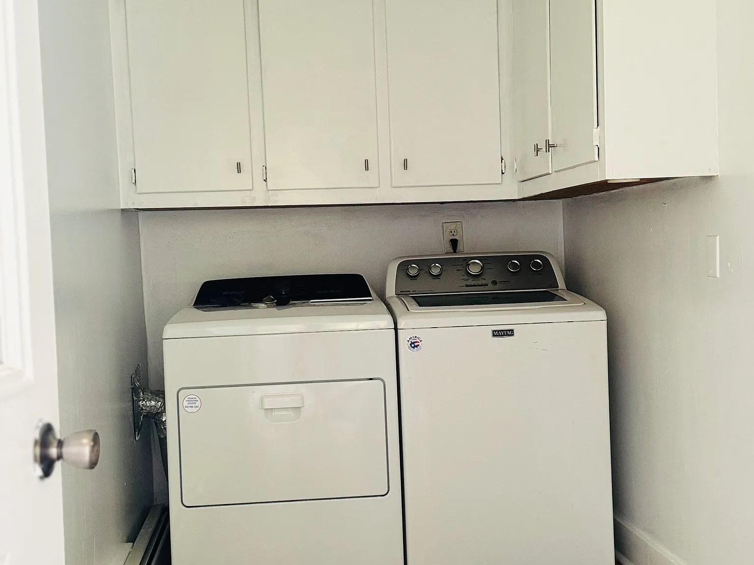 82 Foss St — Photo 3