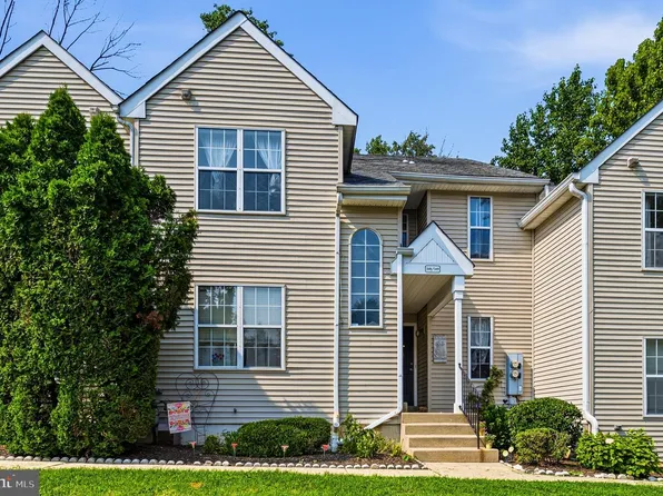 349 Cashel Ct #349, Aston, PA 19014
