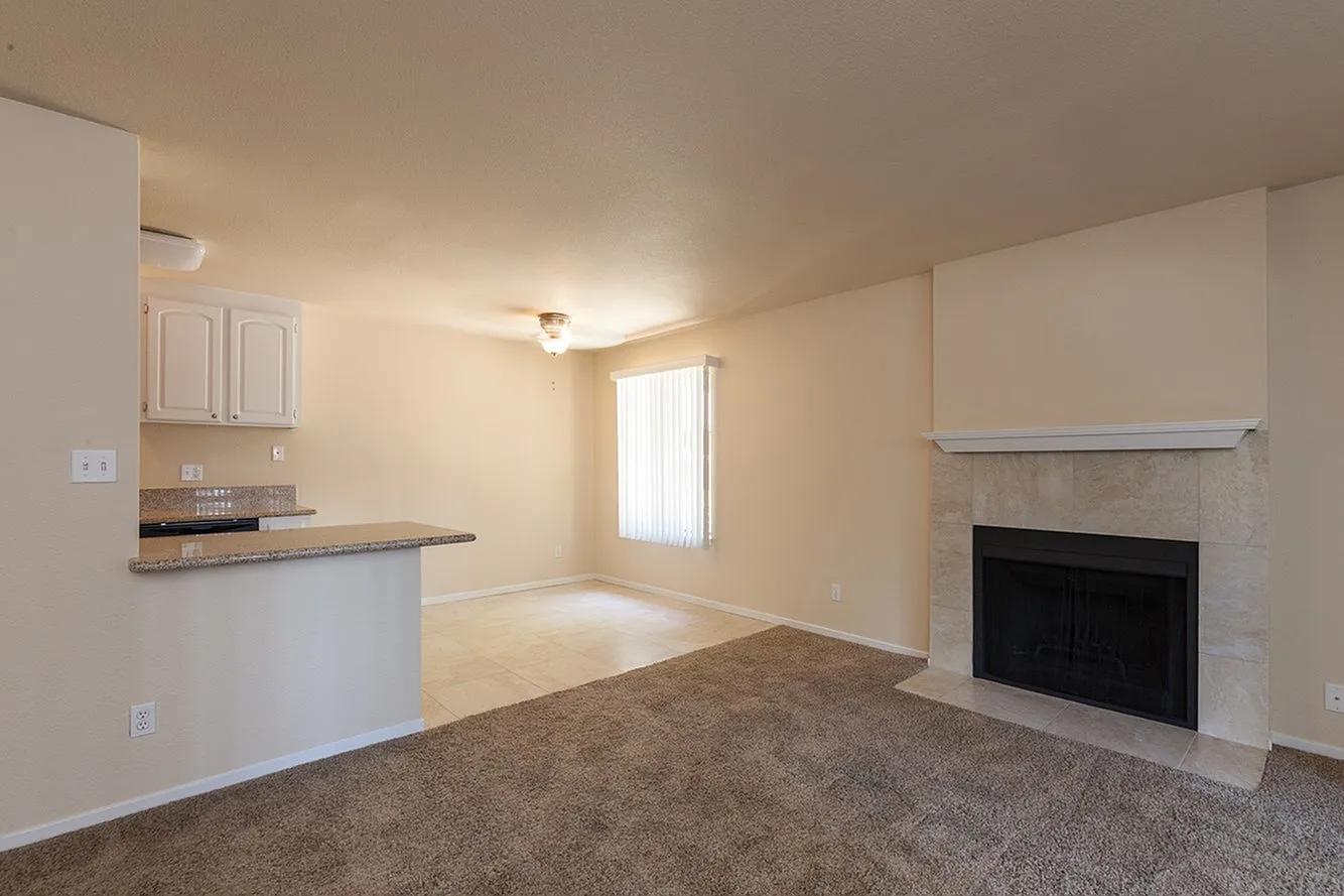 7625 N 1st St #25-183 photo 1