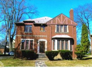19391 Warrington Dr, Detroit, MI 48221