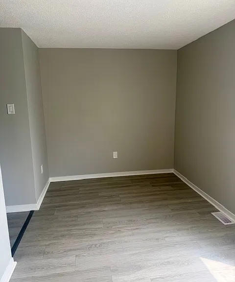 810 Wide Oak Ct — Photo 3
