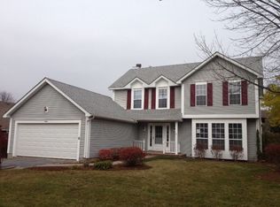 2348 Federal Pkwy, Lindenhurst, IL 60046
