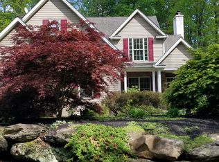 143 Rockhill Rd, Quakertown, PA 18951