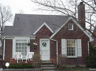 11832 Roxbury St, Detroit, MI 48224