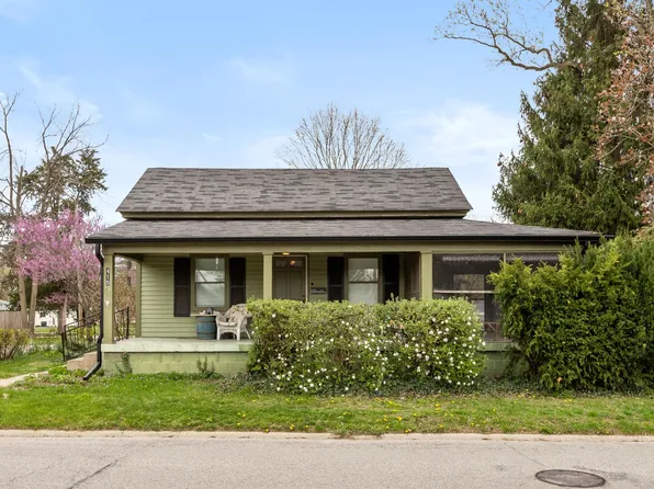 415 S East St, Plainfield, IN 46168