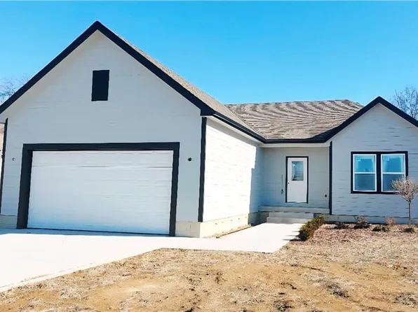 1603 Al Ortolani Way, Pittsburg, KS 66762