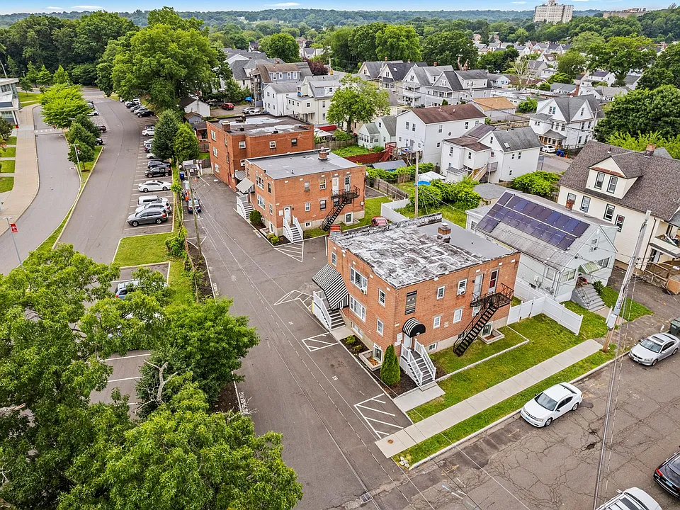 Morgan Ave Apartments