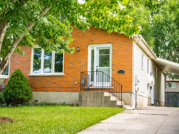 1139 15th St E #B, Owen Sound, ON N4K 1X1
