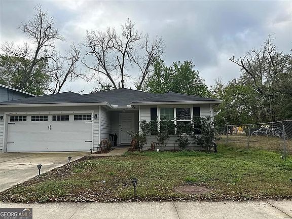 2nd image of 1442 Golfair Blvd